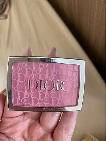 Beden dior allık