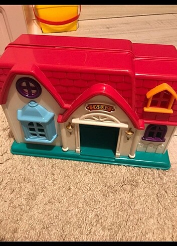 Lego evi