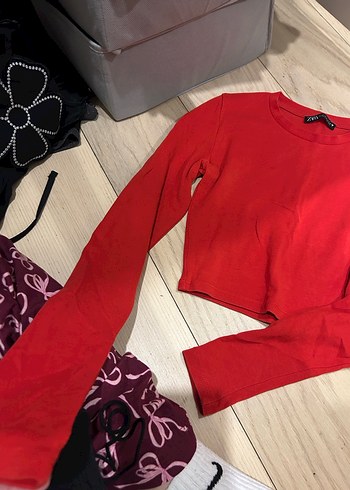 Kırmızı Kadın Uzun Kollu Crop Top - Görsel 3