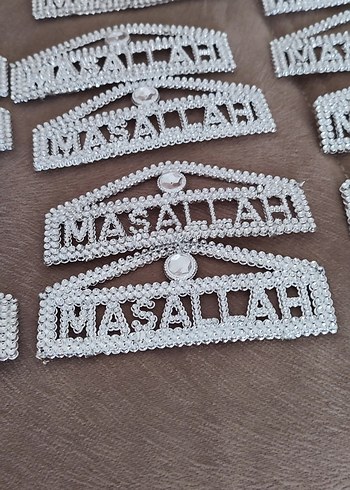 Beyaz Vintage Erkek Rozetler - Masallah Yazılı 40 adet