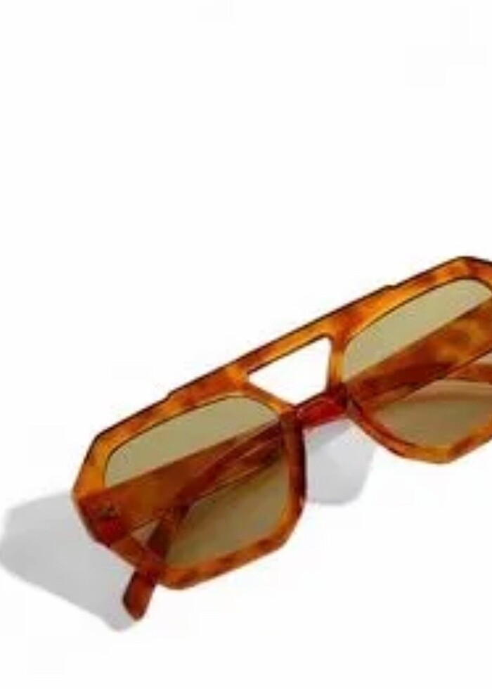 Ren güneş gözlüğü sıfır sayılır - Görsel 2