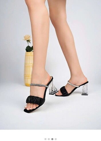 Zara Kadın topuklu ayakkabı 