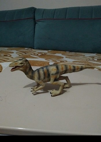 Kahverengi Gri Dinozor Aksiyon Figürü