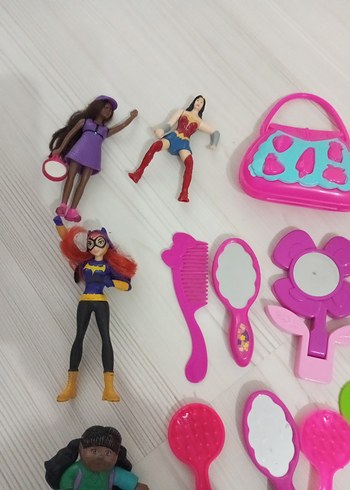 Renkli Mini Oyuncak Bebek ve Aksesuar Seti - Görsel 2