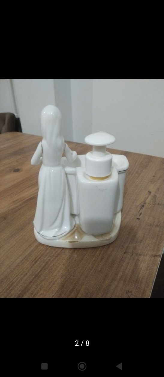 Beyaz Porselen Kadın Figürlü Sıvı Sabunluk - Görsel 4