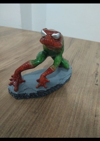 Çok Renkli Karanlık Aksiyon Figürü - Görsel 6