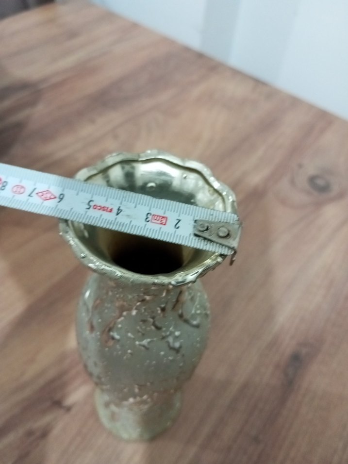 Gri desenli kabartmalı vazo - Görsel 5