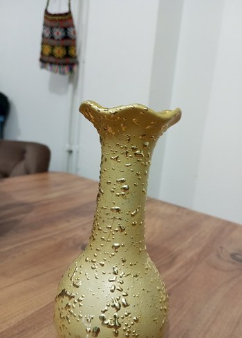 Altın Renkli Dokulu Vazo - Görsel 2