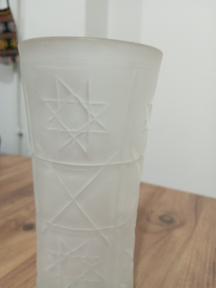 Beyaz Desenli Vazolu Dekoratif Vazo - Görsel 2