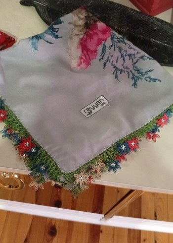 Dantel Detaylı Bej Bohem Kadın Şal - Görsel 4