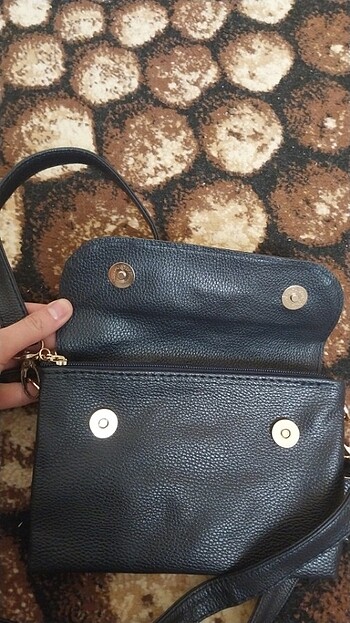 Beden Lacivert çapraz kol cantası