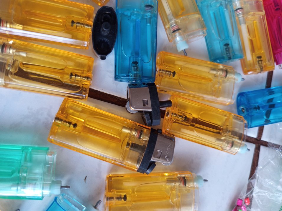 Renkli Çakmak Seti - Görsel 2