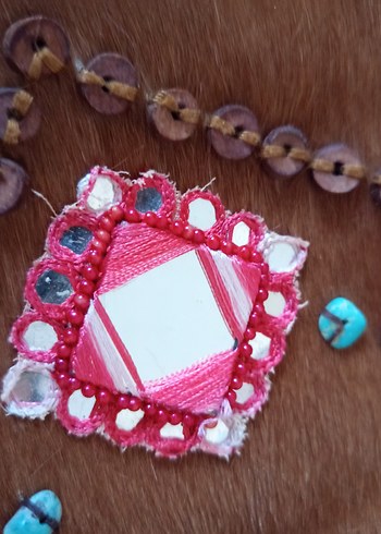 Kahverengi Nakışlı Kürklü Deri Bohem Çanta - Görsel 7