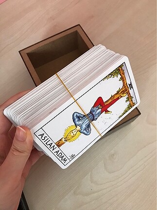  Tarot kartları