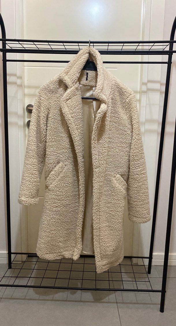 Bej Midi Kadın Peluş Kaban - Görsel 4