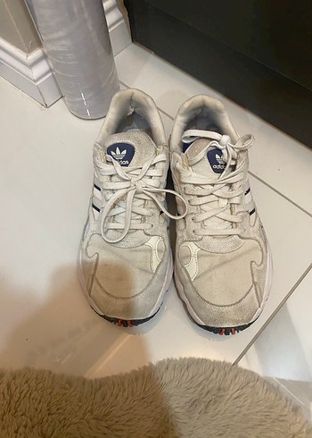 Beyaz Bağcıklı Spor Kadın Sneakers - Görsel 4