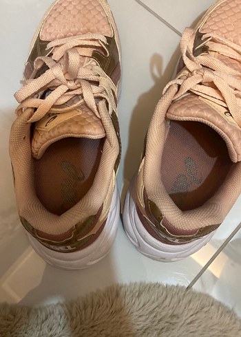 Bej Platform Topuklu Bağcıklı Kadın Spor Ayakkabı - Görsel 5