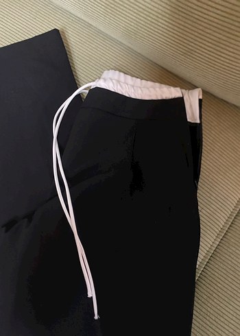 Zara siyah kumaş pantolon - Görsel 2