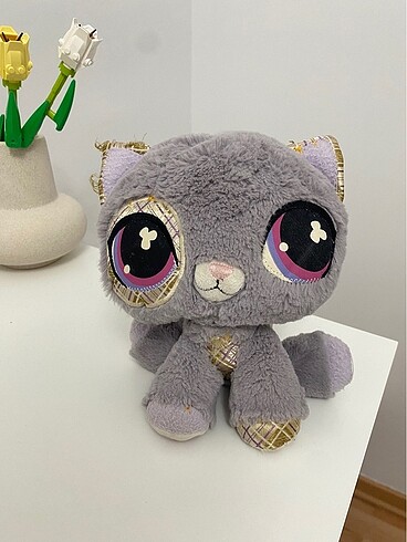 Littlest Pet Shop Purple Kitten Cat