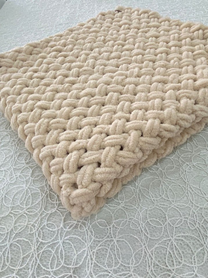 Bebek Örgü Beyaz Battaniye - Görsel 3