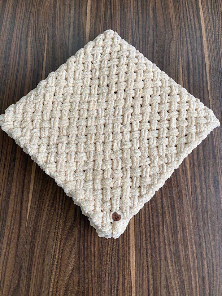 Bebek Örgü Beyaz Battaniye - Görsel 2