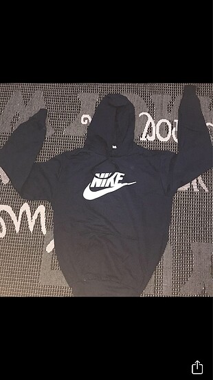 Nike hic giyilmemis sweat