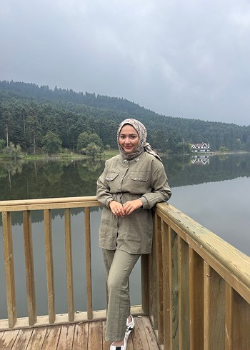 Kadın Haki bol pantolonlu takım
