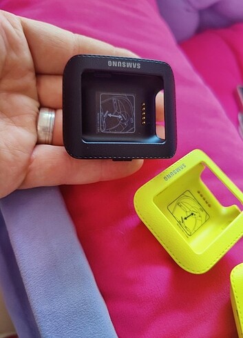Samsung gear akıllı saat Şarjı