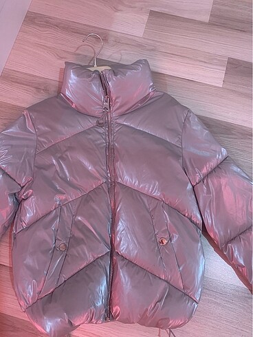 Bershka Mont berhska