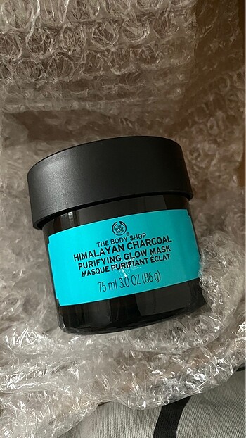 The Body Shop Himalayab Charcoal Kil Maskesi