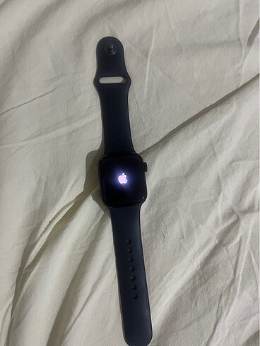 Beden Apple Watch SE 2022 40 mm Gece Yarısı