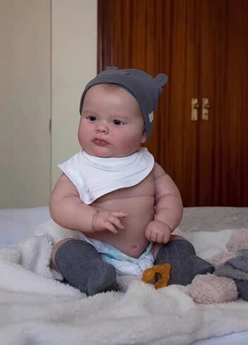 Gerçekçi Bebek