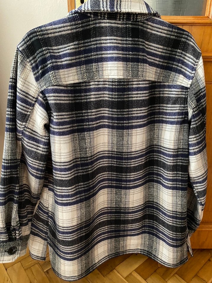 Düğmeli Gri Kadın Gömlek Ceket - Görsel 2