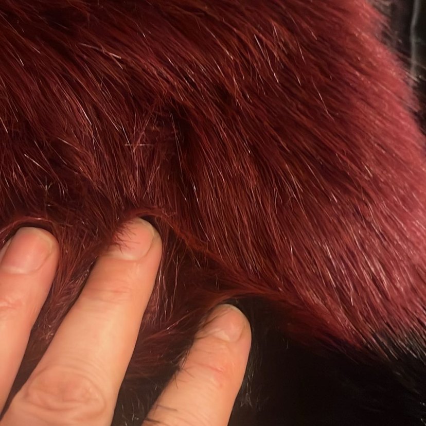 Bordo Siyah Çizgili Suni Kürk Şal - Görsel 5