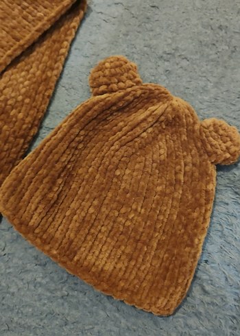 Kahverengi Örgü Çocuk Bere ve Atkı Seti - Görsel 4