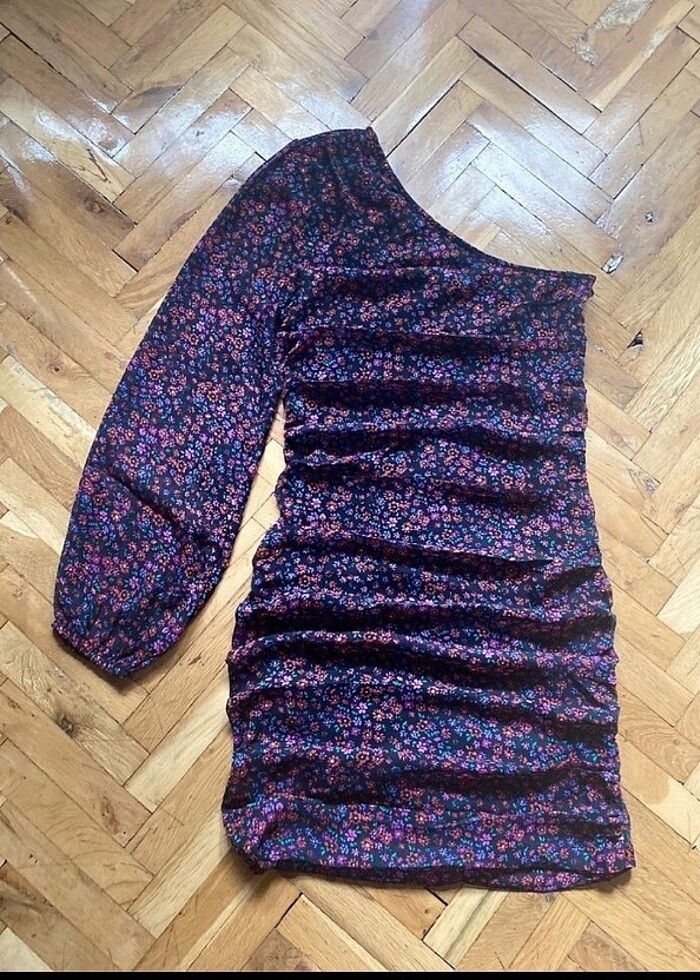 Şık elbise Almanya dan alınmış - Görsel 4