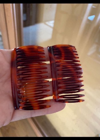 Vintage Koyu Bej Pliseli Saç Tarakları - Görsel 2