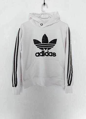 Adidas sweat