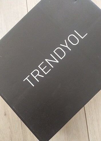 Trendyol & Milla Siyah bot