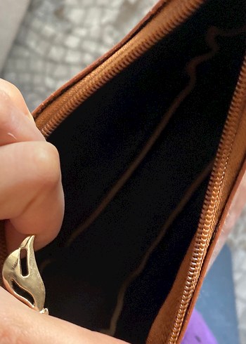 Kahverengi Parlak Deri Kadın Çanta - Görsel 7