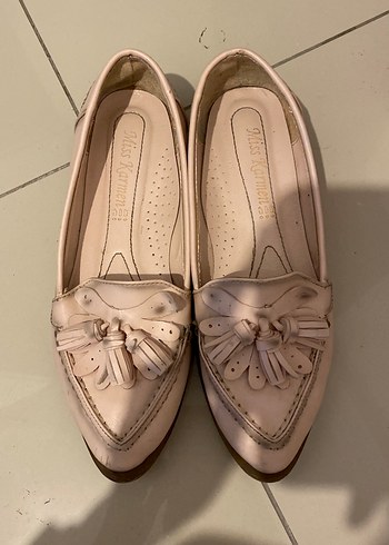 Bej Deri Püsküllü Kadın Loafer - Görsel 5