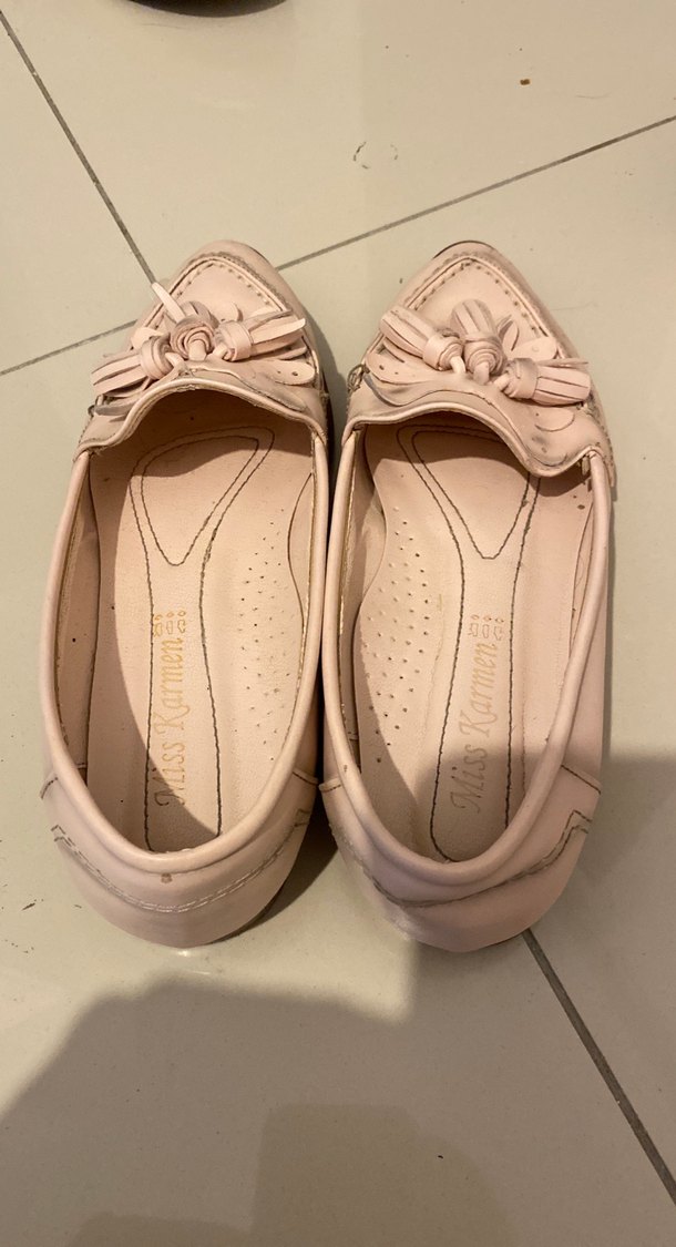 Bej Deri Püsküllü Kadın Loafer - Görsel 2