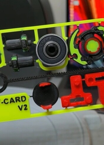 Beyblade kit kard - Görsel 3