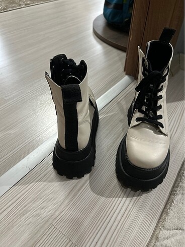 37 Beden Zara bot