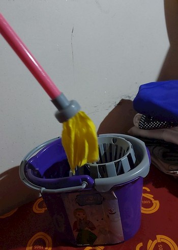 Renkli Çocuk Temizlik Kovası Seti - Görsel 2