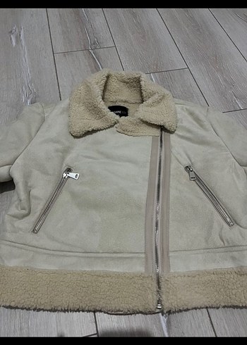 Kürk Detaylı Kısa Süet Kadın Ceket - Görsel 3