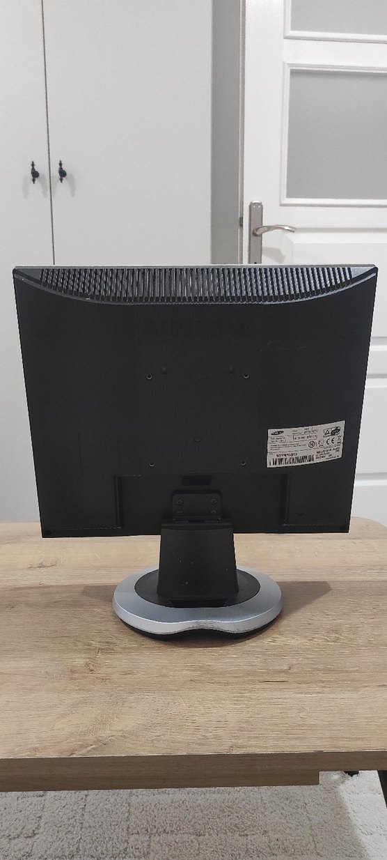 Samsung Monitör - Bilgisayar Monitörü - SyncMaster713N - Görsel 3