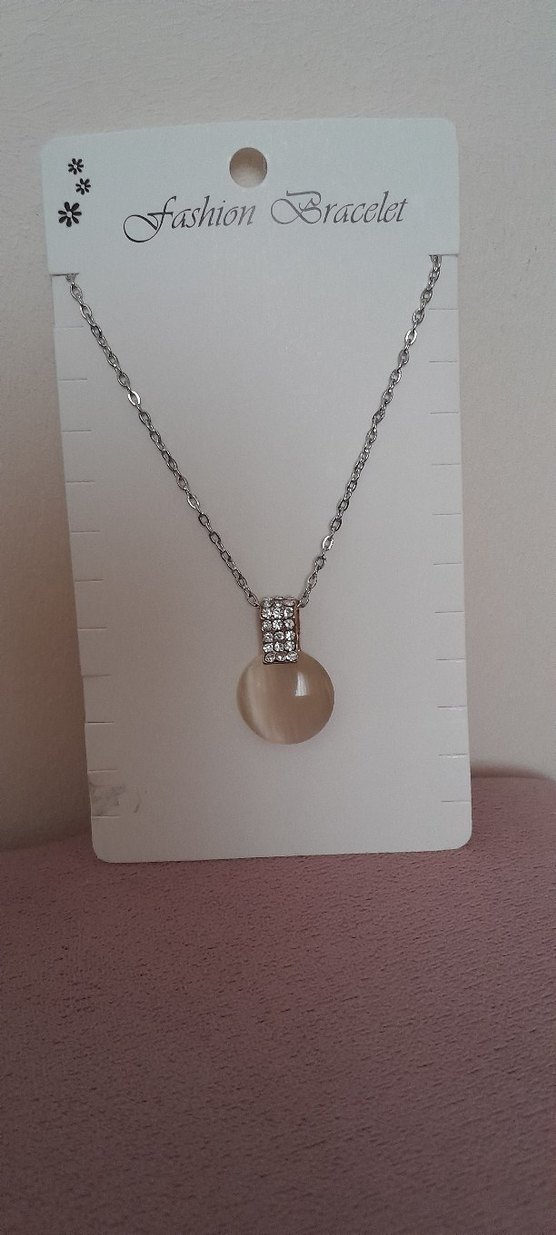 Taşlı Krem Kadın Kolye - Görsel 3