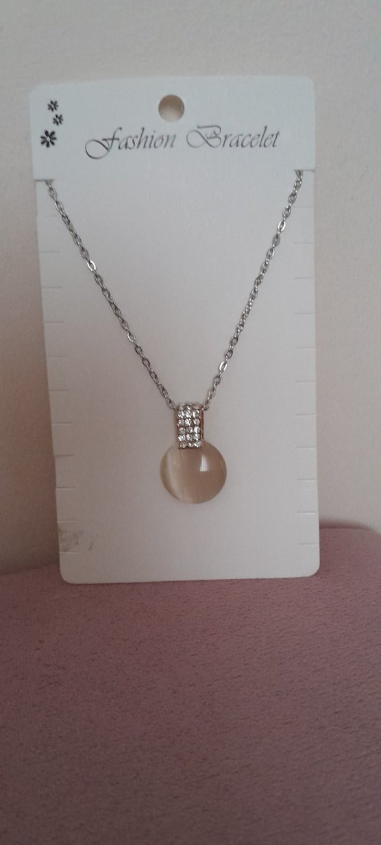 Taşlı Krem Kadın Kolye - Görsel 2