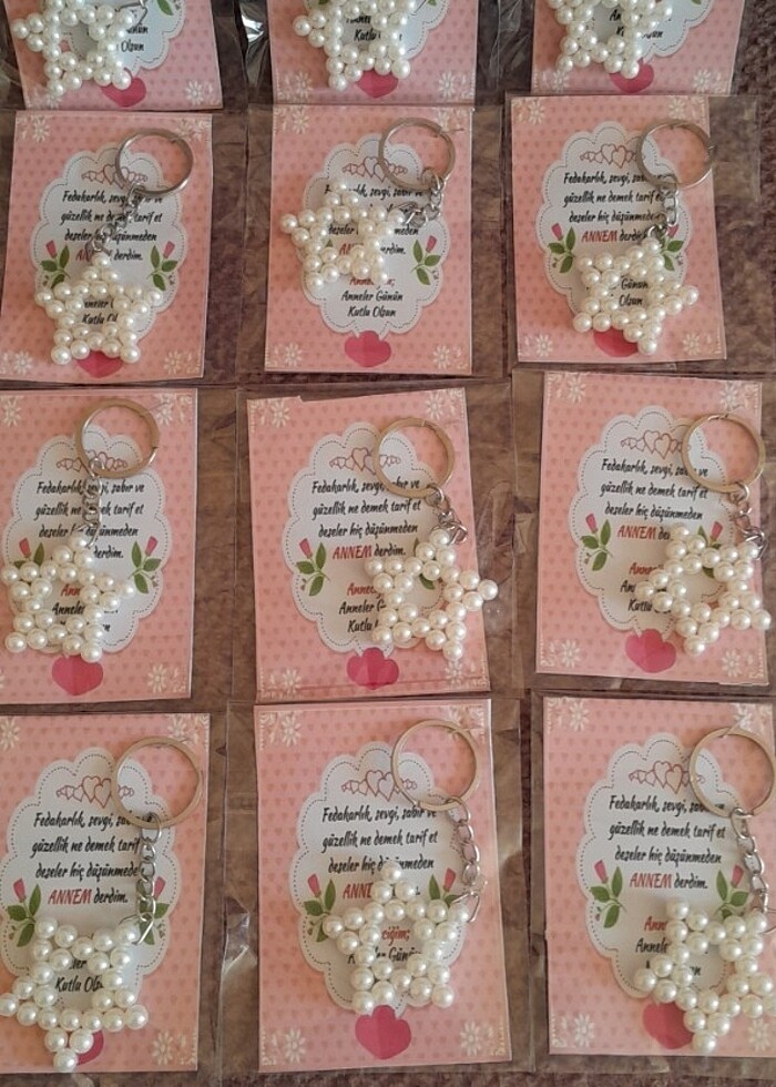 Anneler günü 30 ad inci anahtarlık - Görsel 2